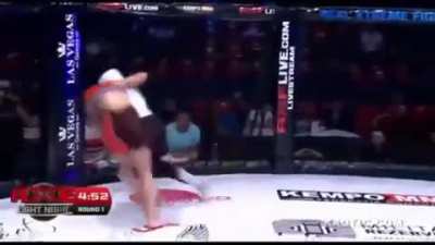 yav s&uuml;meyye, MMA senin neyine amk