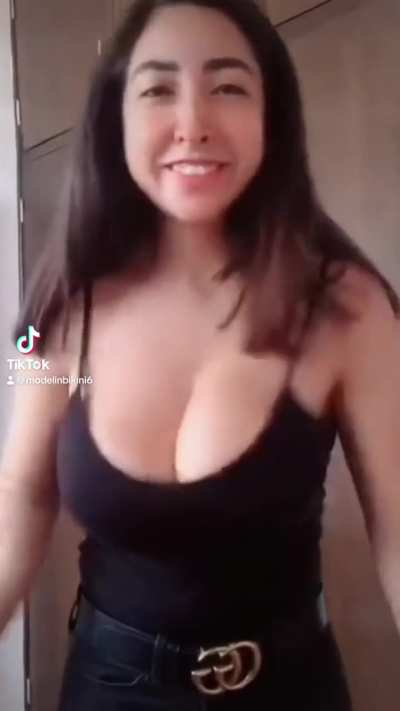 @constanzavelazco