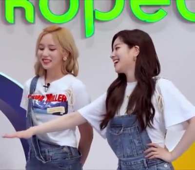 200825 - Mihyun (Dahyun &amp;amp; Mina)