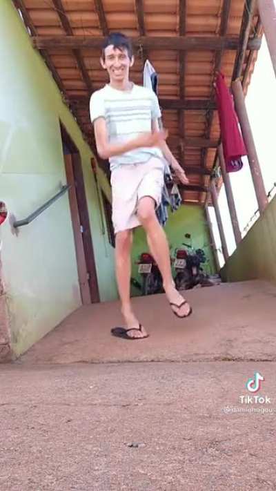 O VERDADEIRO CRIA