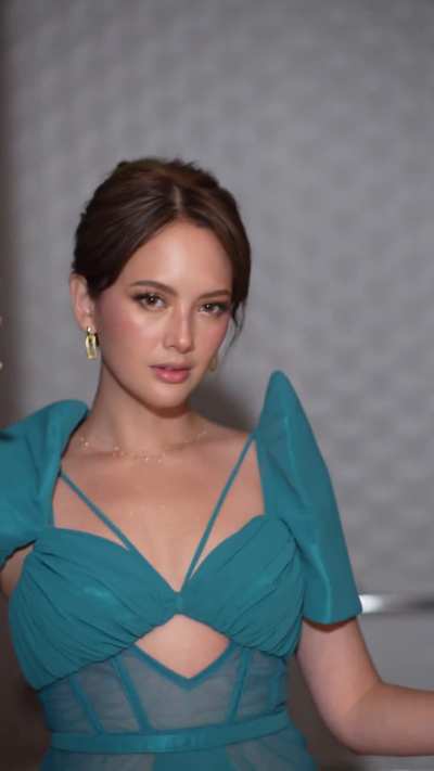 Ellen Adarna