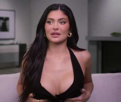 Kylie for &lsquo;The Kardashians&rsquo; - Season 3, Episode 1