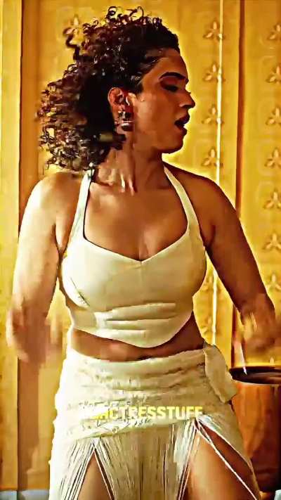 Sanya malhotra juicy 🥵🥵🥵🥵