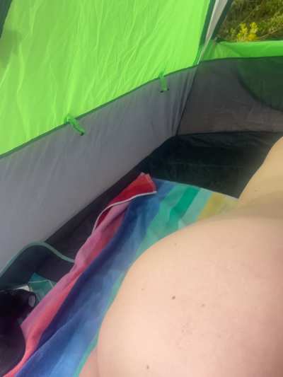 Beach exhibitionist 
