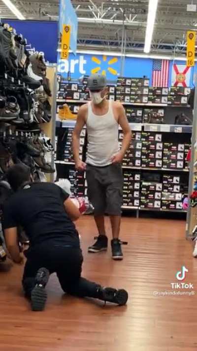 Listen I&rsquo;m not advocating for violence, but if this guy tries to mess with you don&rsquo;t feel bad if you &ldquo;accidentally&rdquo; smack him