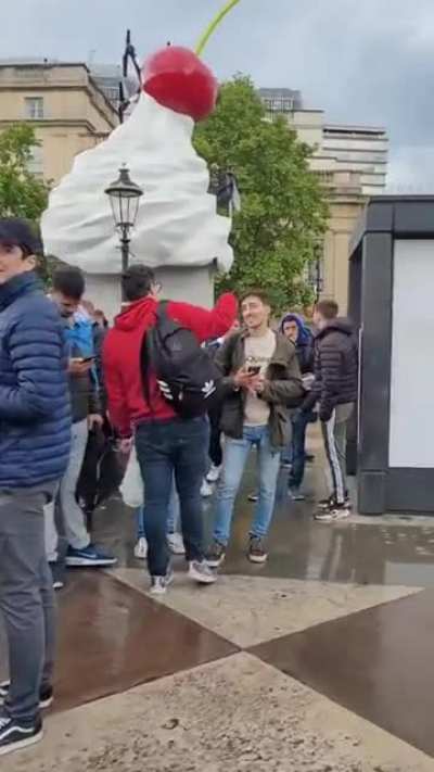 Hey lads take off your flag