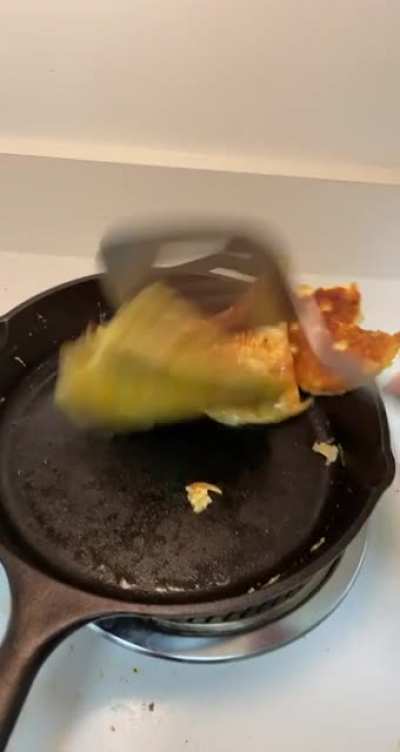 I don&rsquo;t like to brag... but my omelette didn&rsquo;t stick.