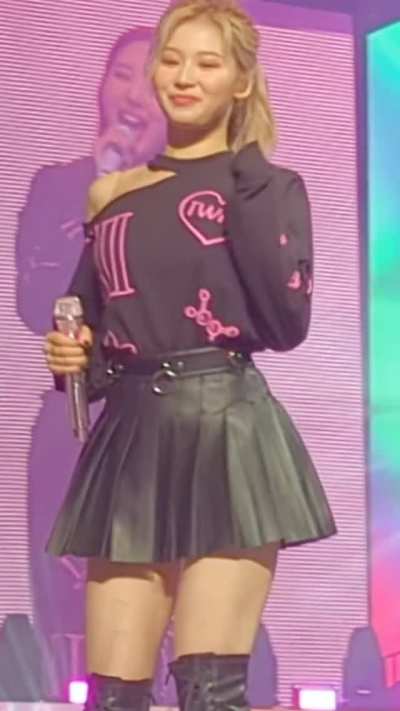 TWICE - Sana