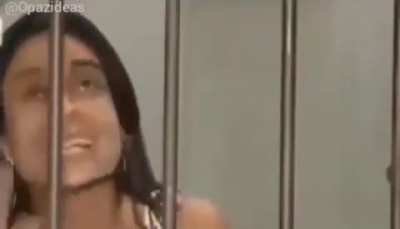 &eacute; isso a&iacute; Laura!