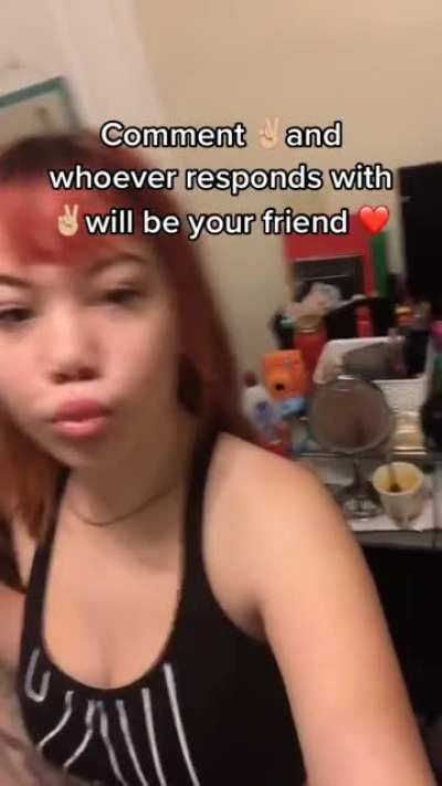 😼