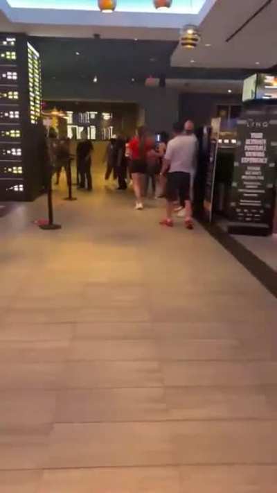 Laker fans chase guy who yelled 