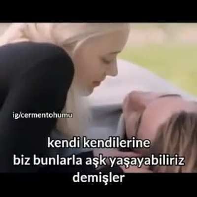 kızların ger&ccedil;ek olduğunu d&uuml;ş&uuml;nen aptallar var mı????