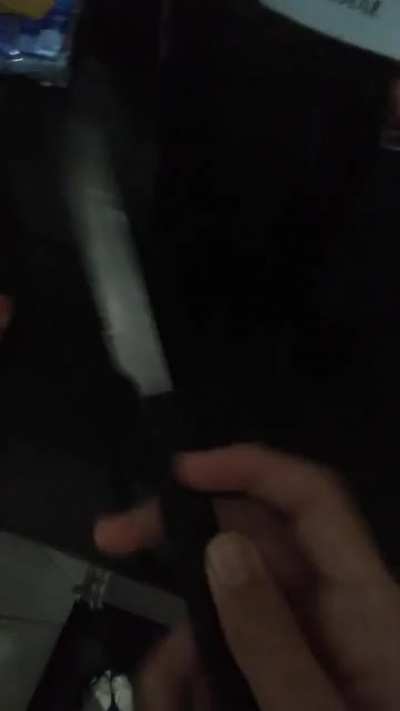 Depois dizem que a viol&ecirc;ncia n&atilde;o resolve nada