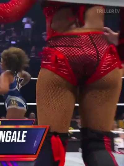 Mercedes Mon&eacute;