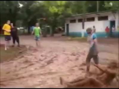 T&iacute;tulo