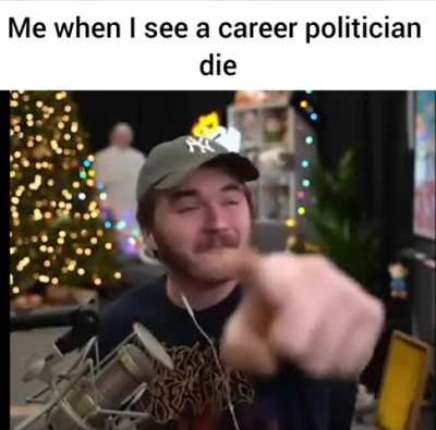 I hate all politicians 