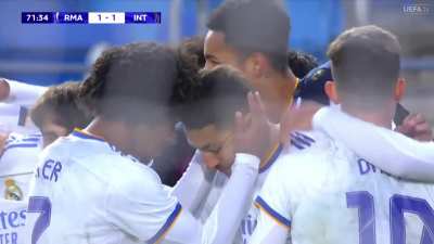 Real Madrid Juvenil A [2]-1 Inter U19 - &Oacute;scar Aranda GOLAZO 72'