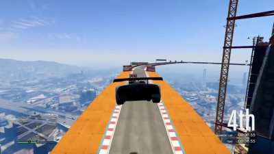 WWE x Stunt Race&rsquo;s