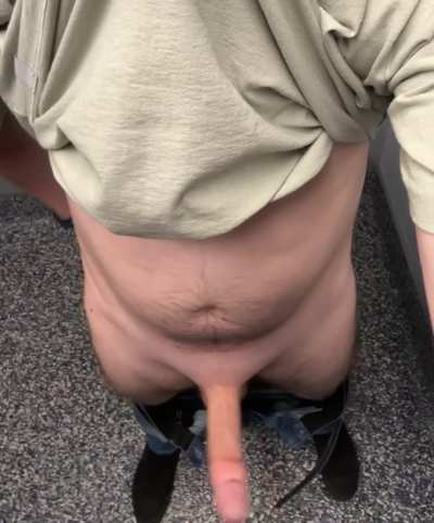 Happy St Patrick&rsquo;s Day! Help me stroke my cock!☘️🍆