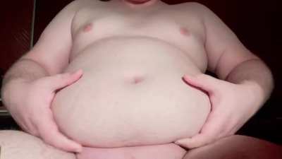 Playing with my fat while chugging wg shake