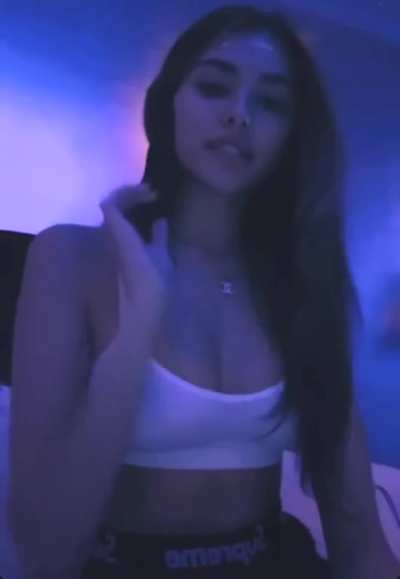 "Can you see ..." TikTok Live April 20, 2020