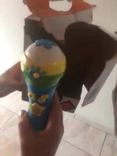 Reclamo por un juguete "defectuoso"...