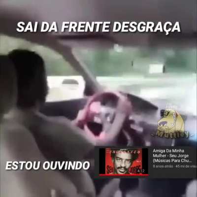 Se n&atilde;o sair eu atropelo😠😠