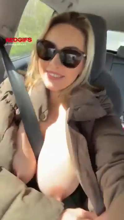 Boob alert!