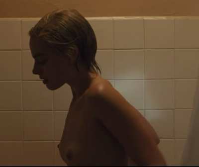 Topless in &ldquo;Dreamland&rdquo;