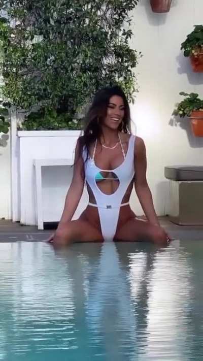 Ali Lee is just glorious