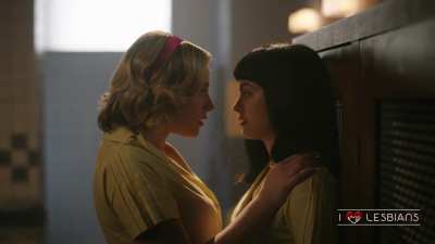 Lili Reinhart &amp; Camila Mendes - "Riverdale" (s07e09) *AI ENHANCED &amp; NO MUSIC*
