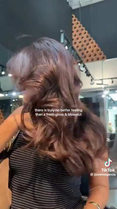 💇&zwj;♀️