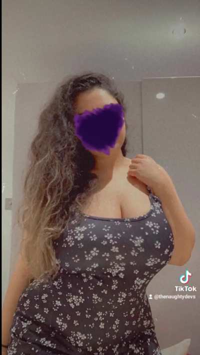 Tiktok UK gyal ready and waiting