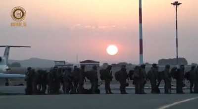 Ru pov- From Grozny, soldiers of 2 elite special forces flew out from Grozny to the special operation zone - the "North" regiment and the "South" battalion of the Russian Guard. In the ranks of the allied troops, they will carry out the tasks set by the P