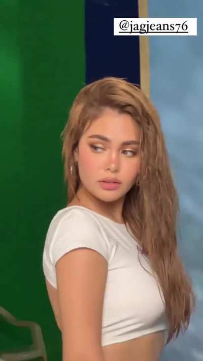 Ivana Alawi