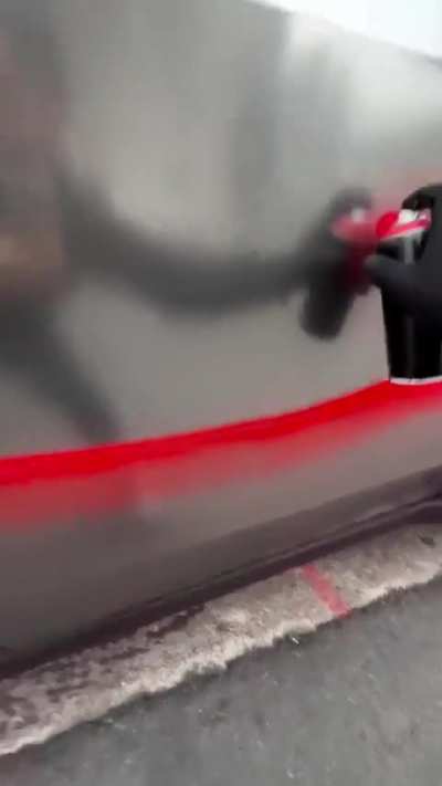 Guy filming thinks he&rsquo;s making a change