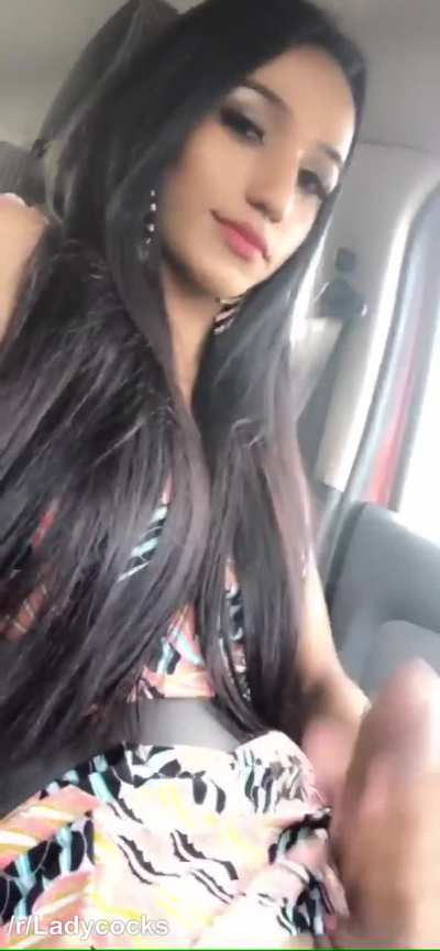 There is no other option than to stop the car and suck her off