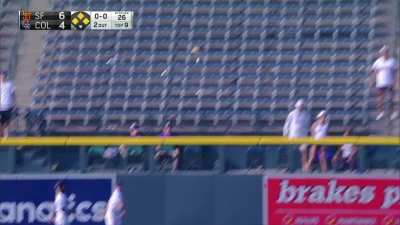 [Highlight] Evan Longoria extends the Giants 9th inning lead with a 2-RBI double