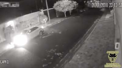 " Gonna Steal The CAR. " 😠