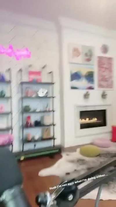👀