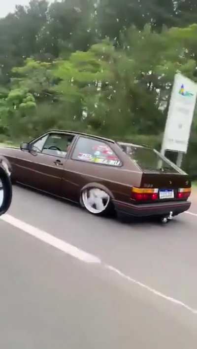 t&aacute; mais baixo que minha autoesEEEITAAA