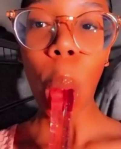 Mhhh