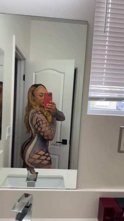 Mirror Look