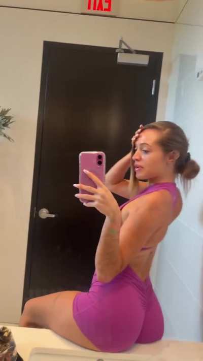 Perfect booty