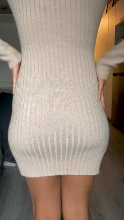 Thinking about wearing this for the holidays