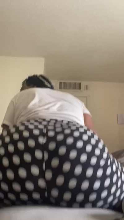 How much you wanna bet I  can ride your dick just like this [cam][sext][vid][pic][rate][gfe]