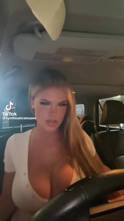@cynthiaabramsonn