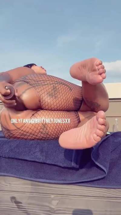 Brittney Jones is such a dumb slut