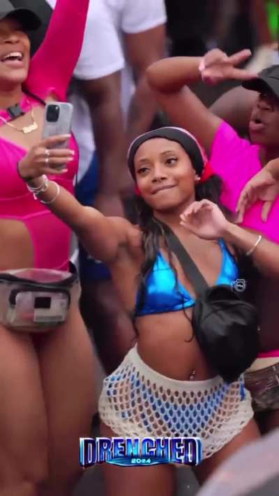 Trinidadian women might be the baddest 😮&zwj;💨🇹🇹