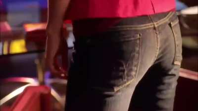 Erica Durance 
